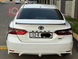 تۆیۆتا کامری